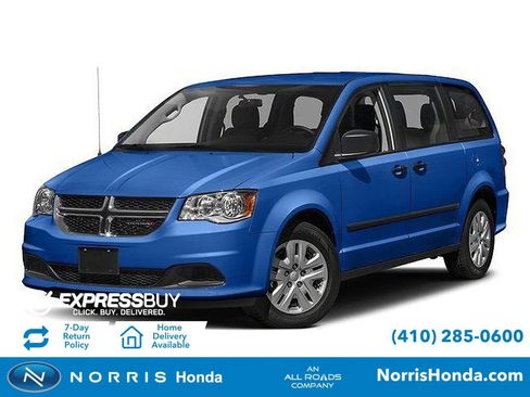 Used 2018 Dodge Grand Caravan SE w/ UConnect Hands-Free Group image 1