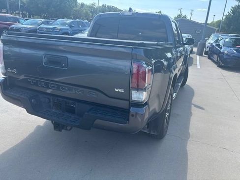 Used 2023 Toyota Tacoma Limited AWD/4WD image 3