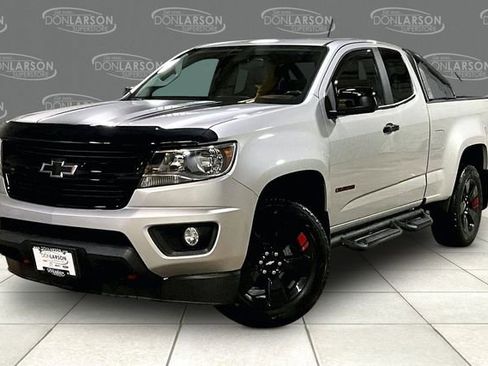 Used 2019 Chevrolet Colorado LT w/ Redline Special Edition image 3