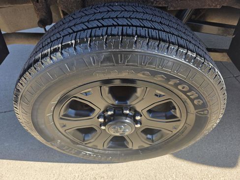 Used 2017 RAM 2500 Tradesman w/ Chrome Appearance Group image 53