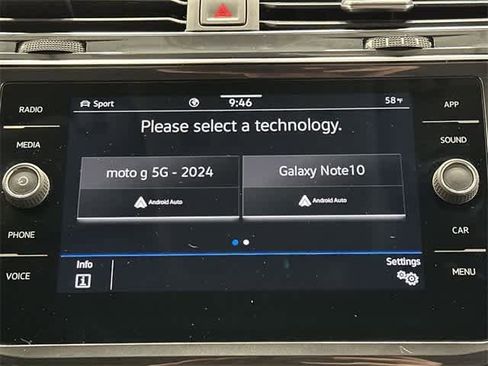 Certified 2022 Volkswagen Tiguan SE image 13