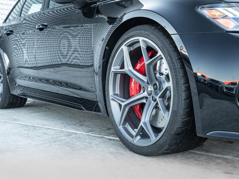 New 2026 Audi RS 6 performance image 43