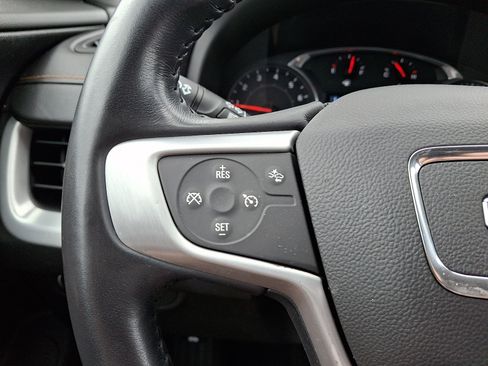 Used 2020 GMC Terrain SLE w/ Driver Convenience Package FWD image 20