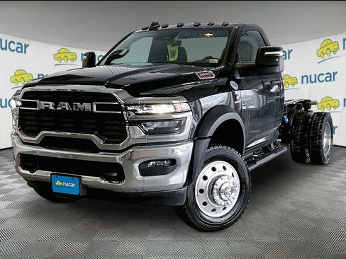 New 2026 RAM 5500 Tradesman w/ Chrome Appearance Group image 4