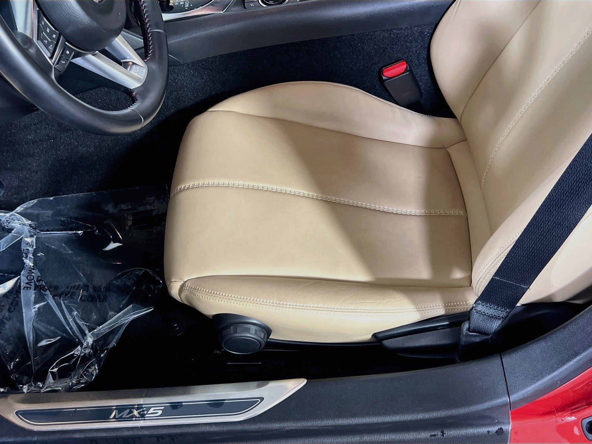 Used 2019 MAZDA MX-5 Miata RF Grand Touring RWD image 19