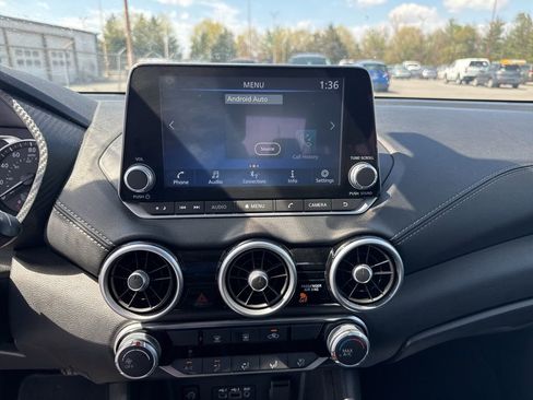 Used 2024 Nissan Sentra SV image 17