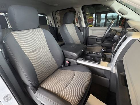 Used 2012 RAM 1500 Big Horn w/ Luxury Group image 25