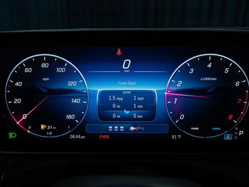 New 2026 Mercedes-Benz C 300 Sedan image 16