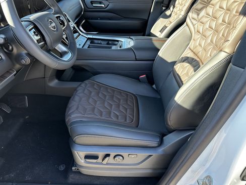 New 2026 Nissan Armada Platinum Reserve w/ Accent Package image 9