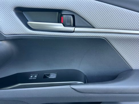 New 2026 Toyota Camry SE image 19