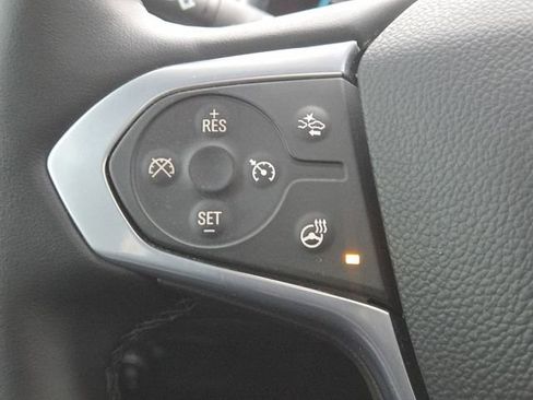 Certified 2023 Chevrolet Traverse RS image 16