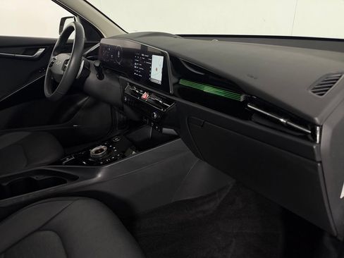 Used 2023 Kia Niro Wave w/ Wave Preserve Package FWD image 29