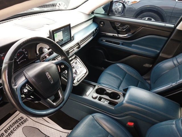 Used 2020 Lincoln Corsair Reserve AWD/4WD image 27