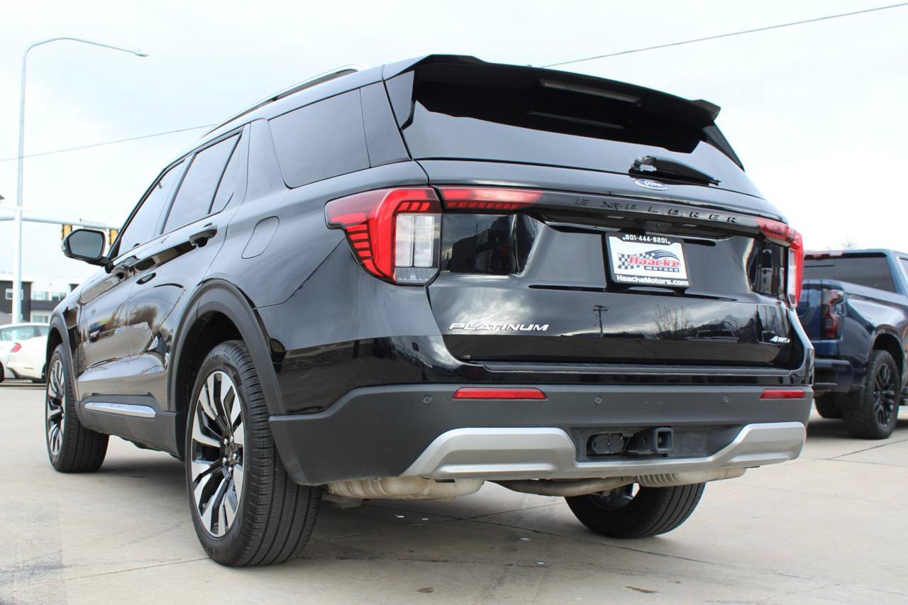 Used 2025 Ford Explorer Platinum w/ LUX Leather Package AWD/4WD image 36