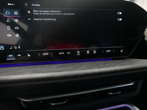 Used 2025 Audi Q5 Premium Plus w/ Premium Plus image 27