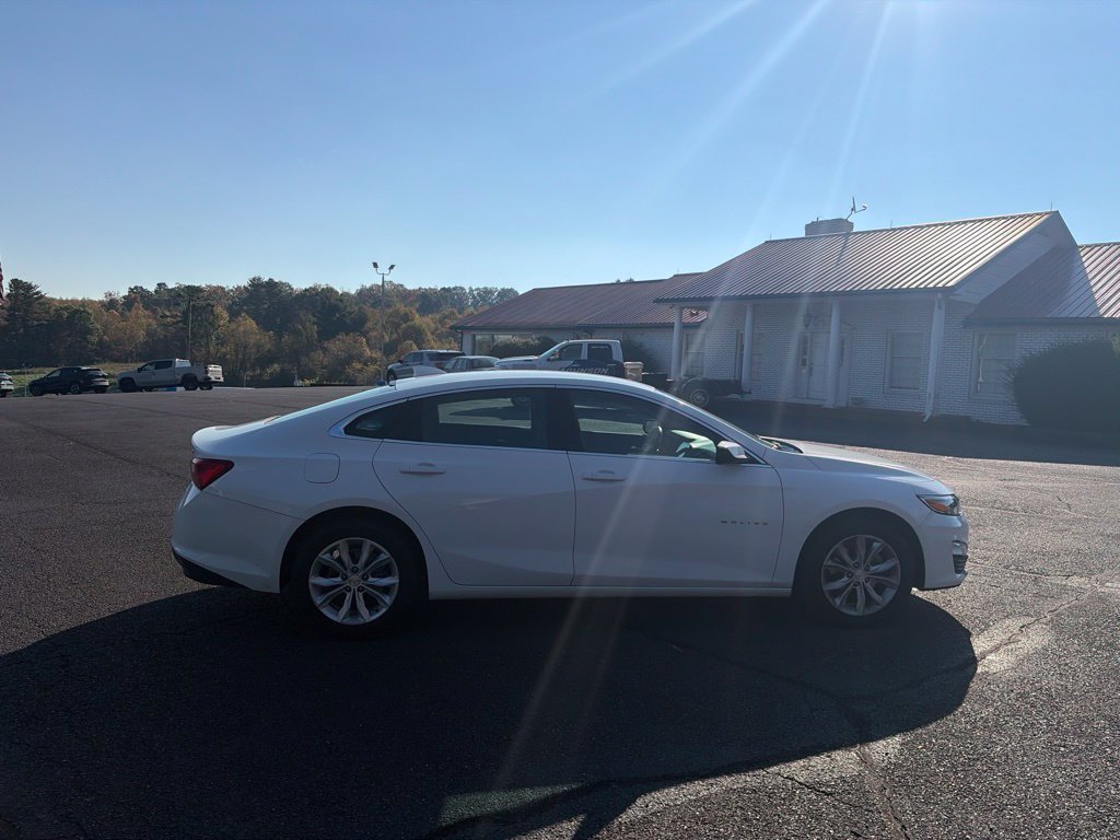 Used 2023 Chevrolet Malibu LT FWD image 11