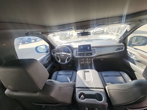 Used 2023 Chevrolet Tahoe LT w/ LT Signature Plus Package RWD image 10