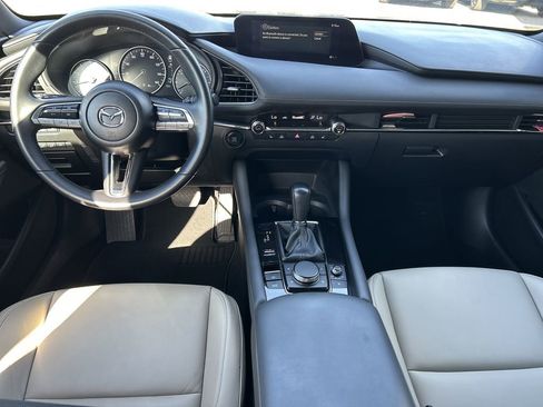 Used 2021 MAZDA MAZDA3 s image 12