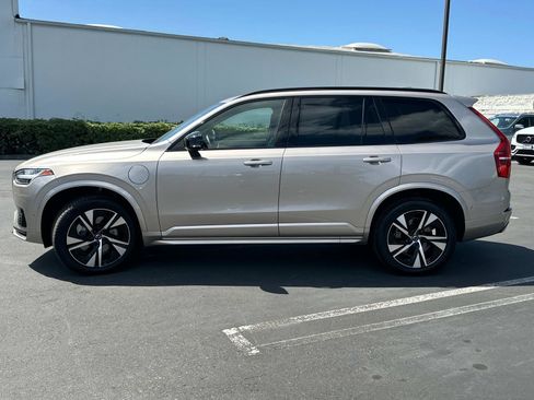 Certified 2023 Volvo XC90 T8 Plus image 7