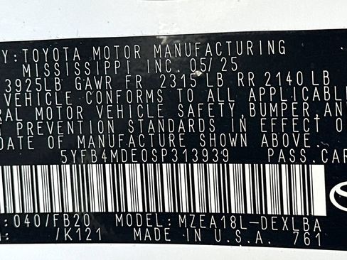 Used 2025 Toyota Corolla LE FWD image 31