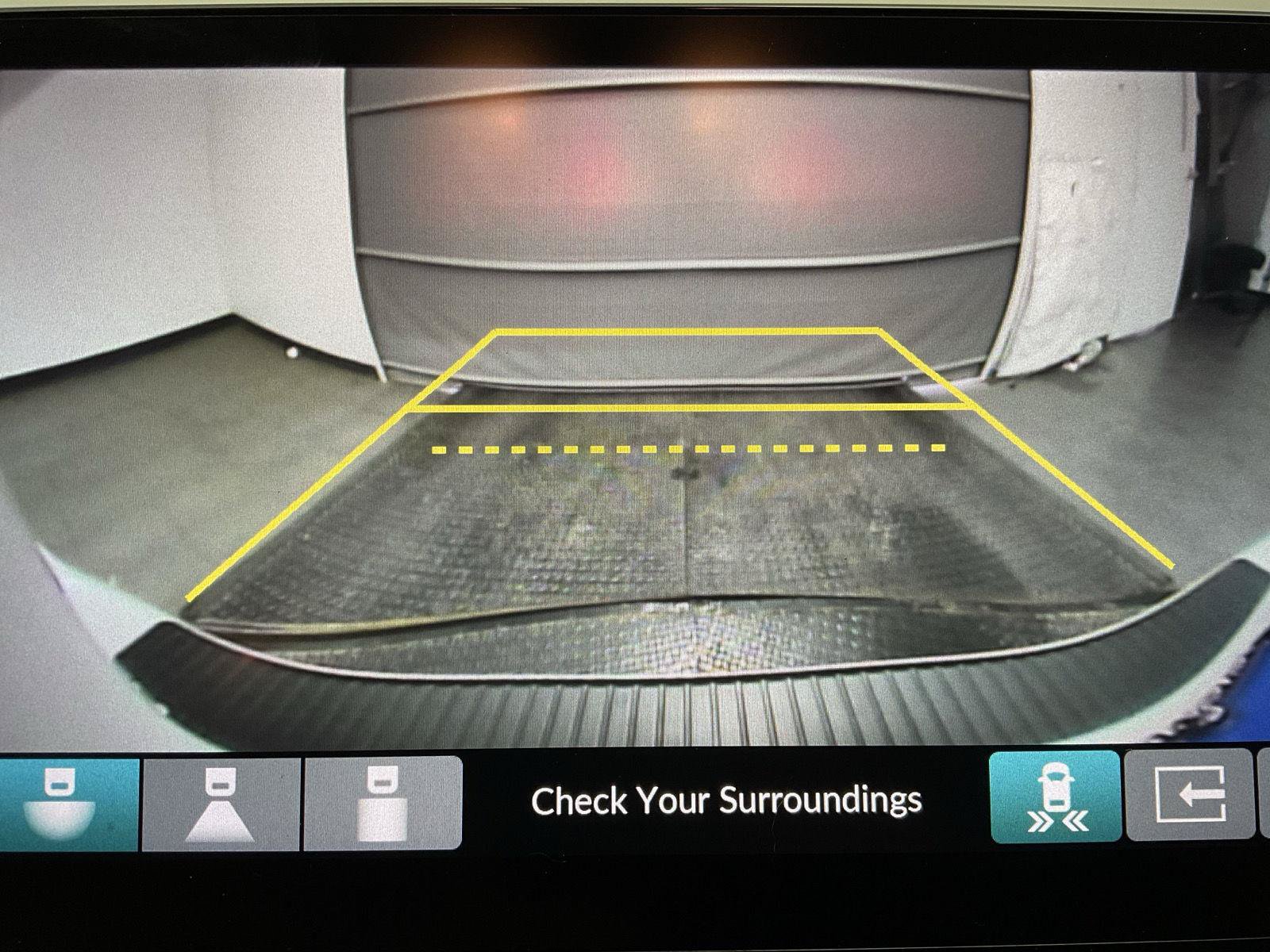 Used 2025 Honda Odyssey Elite image 16
