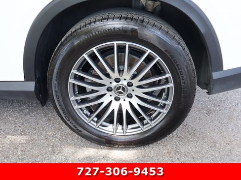Certified 2025 Mercedes-Benz GLC 300 4MATIC image 13