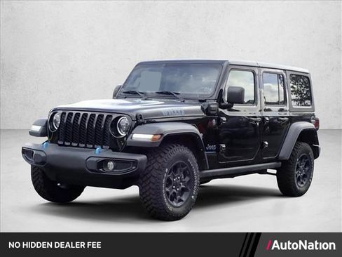 Used 2023 Jeep Wrangler Unlimited w/ Cold Weather Group AWD/4WD image 1