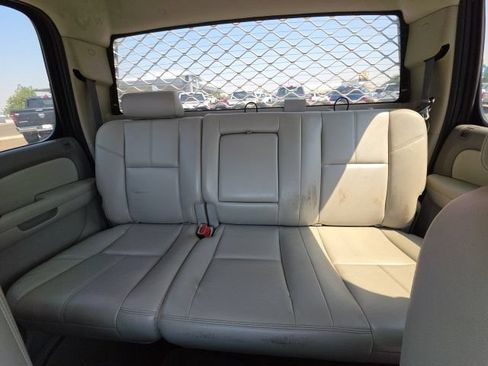 Used 2011 GMC Sierra 3500 SLT w/ Suspension Package, Off-Road AWD/4WD image 8