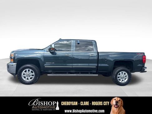 Used 2019 Chevrolet Silverado 2500 LTZ w/ Duramax Plus Package AWD/4WD image 9