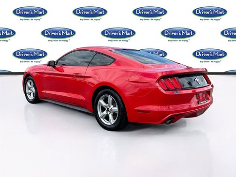 Used 2017 Ford Mustang Coupe image 6