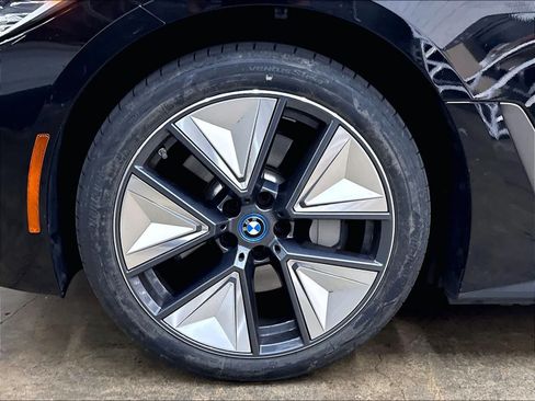Used 2024 BMW i4 eDrive35 w/ Premium Package RWD image 12