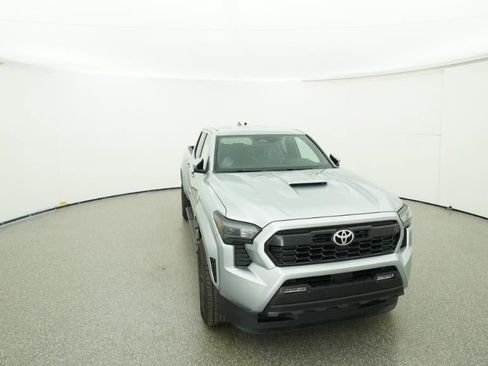 New 2025 Toyota Tacoma TRD Sport image 14