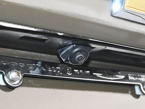 Used 2024 Chevrolet Trax LS w/ LS Convenience Package image 33