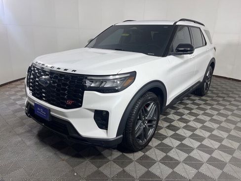 Certified 2025 Ford Explorer ST w/ Sun And Sound Package image 3