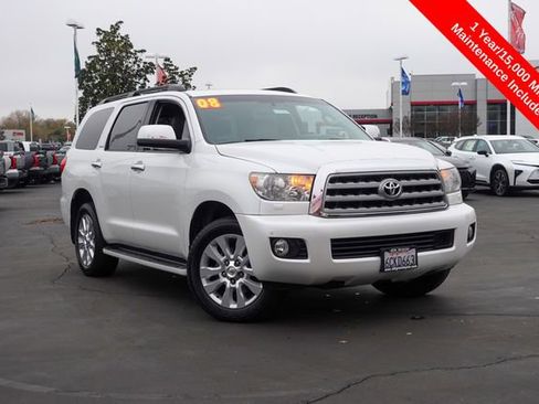 Used 2008 Toyota Sequoia Platinum image 2