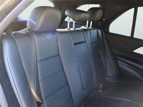 Used 2020 Mercedes-Benz GLE 350 4MATIC image 14