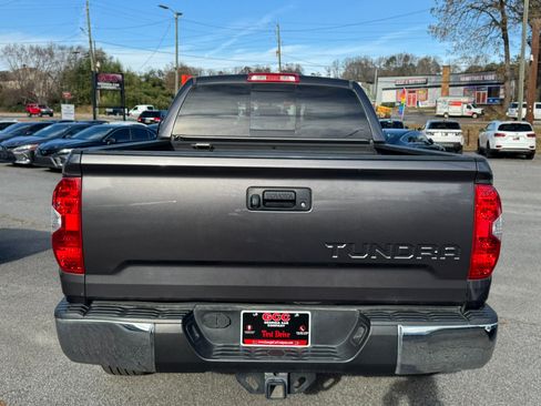 Used 2014 Toyota Tundra SR5 image 6