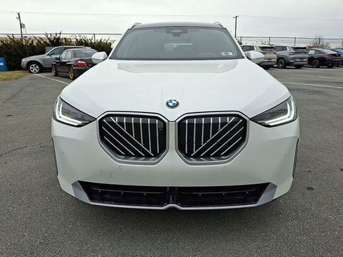 Certified 2026 BMW X3 xDrive30i w/ Premium Package AWD/4WD image 2