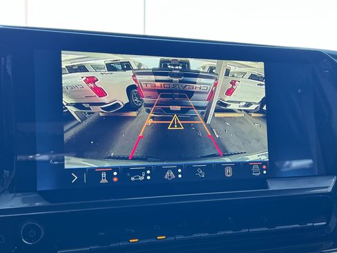 New 2026 Chevrolet Silverado 1500 LT Trail Boss w/ LT Trail Boss Premium Package AWD/4WD image 18