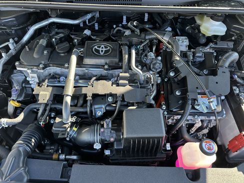 Used 2026 Toyota Corolla LE image 10