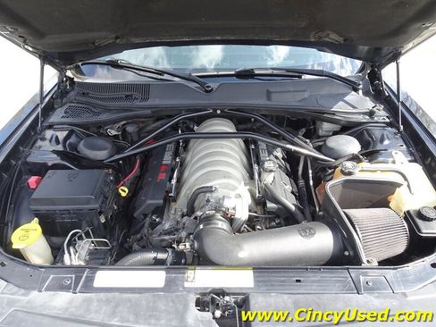 Used 2009 Dodge Challenger SRT8 w/ SRT Option Group II RWD image 29