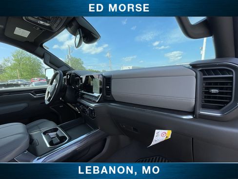 Used 2025 Chevrolet Silverado 3500 LTZ w/ LTZ Plus Package AWD/4WD image 28