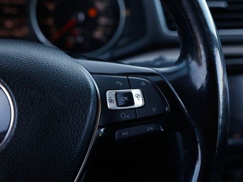 Used 2017 Volkswagen Passat 1.8T SE image 26