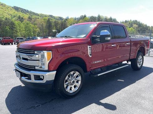 Certified 2017 Ford F250 Lariat w/ Lariat Ultimate Package AWD/4WD image 3