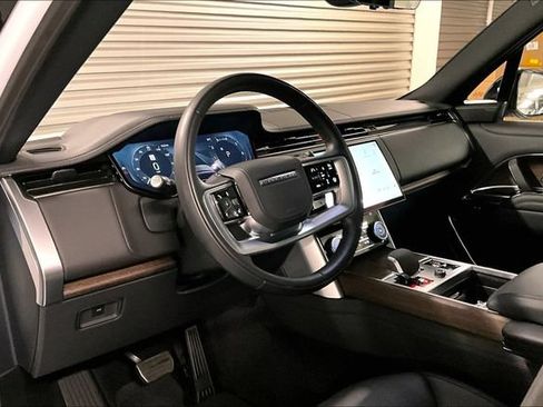 Used 2023 Land Rover Range Rover Autobiography AWD/4WD image 24