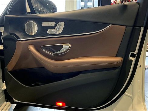 Certified 2021 Mercedes-Benz E 350 4MATIC Sedan image 16