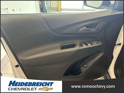 Used 2023 Chevrolet Equinox RS w/ LPO, Floor Liner Package image 10