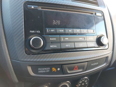 Used 2016 Mitsubishi Outlander Sport ES image 24