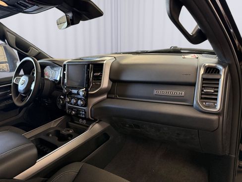 New 2026 RAM 1500 Big Horn AWD/4WD image 34