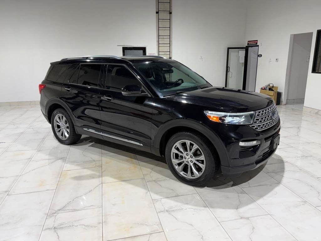 Used 2021 Ford Explorer Limited w/ Equipment Group 301A AWD/4WD image 3
